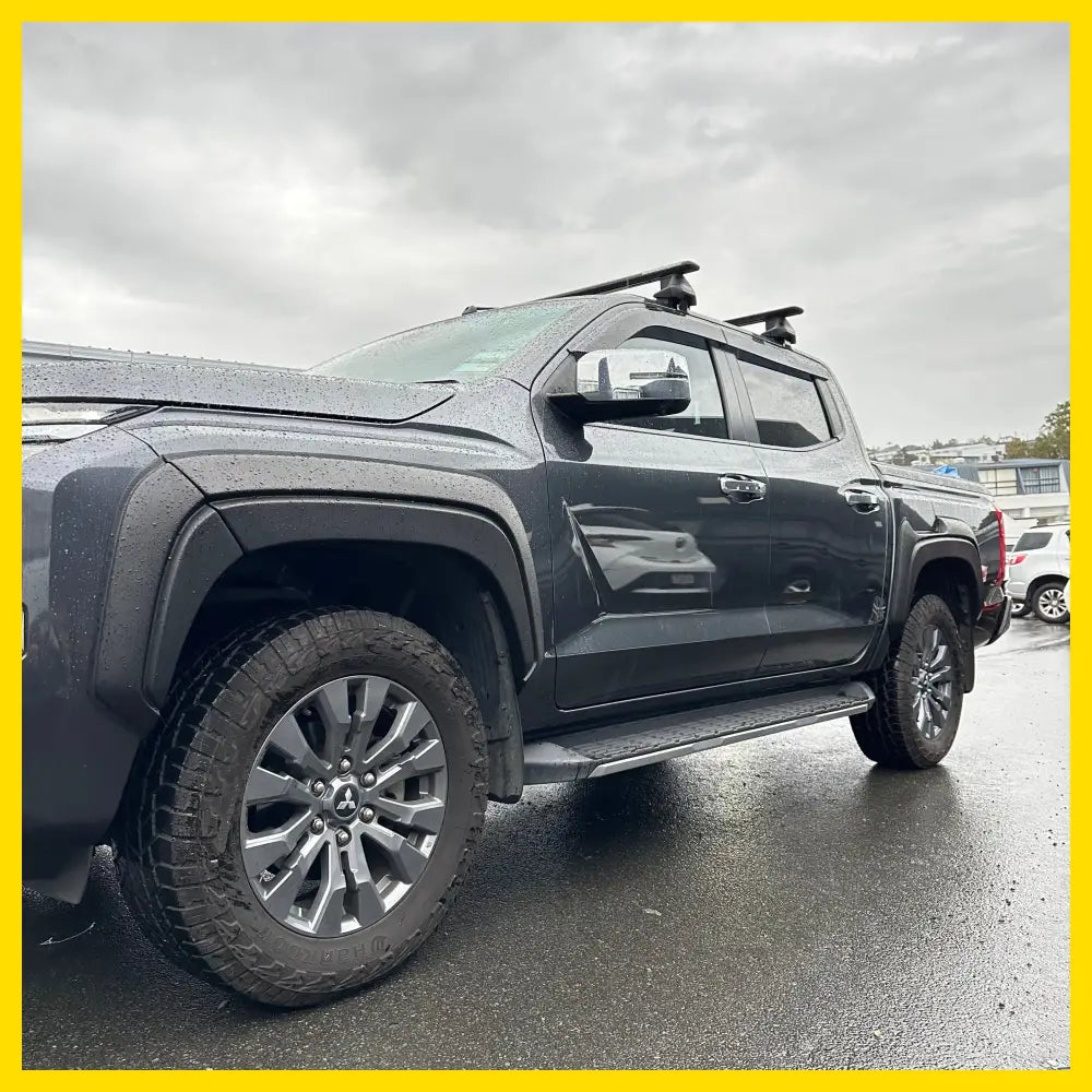 Fender Flare Mitsubishi Triton 2024+ OEM Style Matte Black