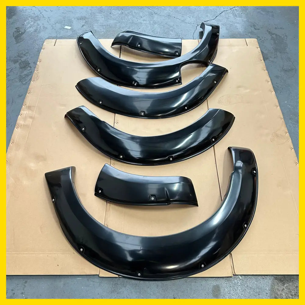 Fender Flare Nissan Navara NP300 2015-2020 ST/SL/ST-X Bolt Style