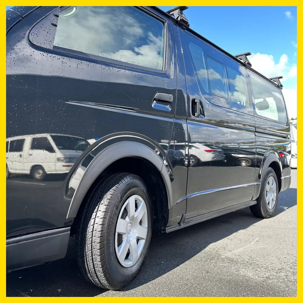 Fender Flare Toyota Hiace 2005-2019 Smooth Style Matte Black