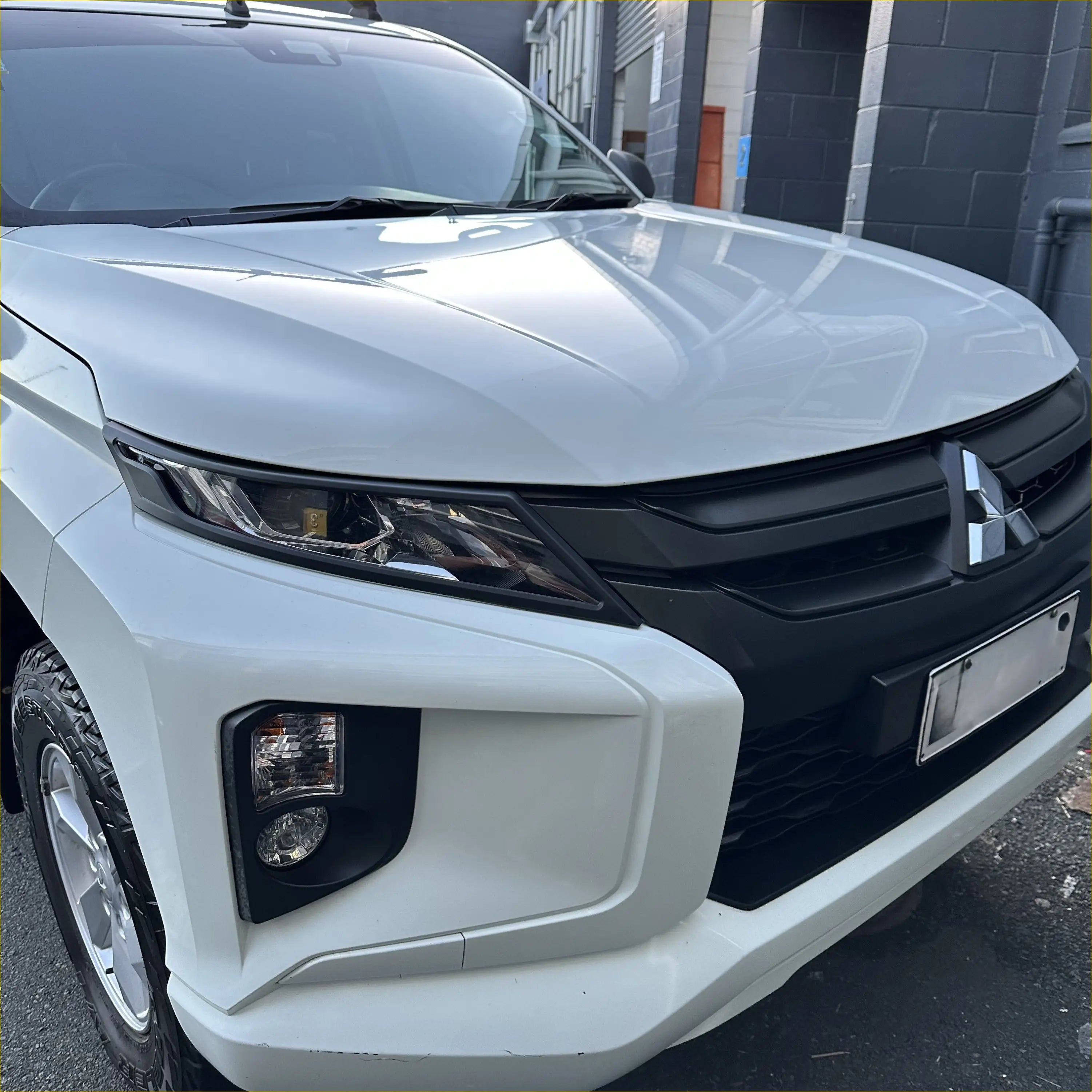 Headlight Covers Mitsubishi Triton 2019-2023 Matte black - Plastic Trim