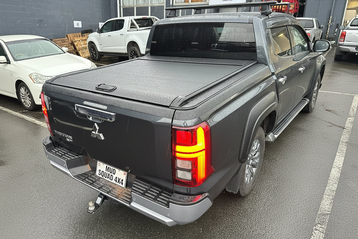 Manual Roller Shutter/Tonneau Cover for Mitsubishi Triton 2024+