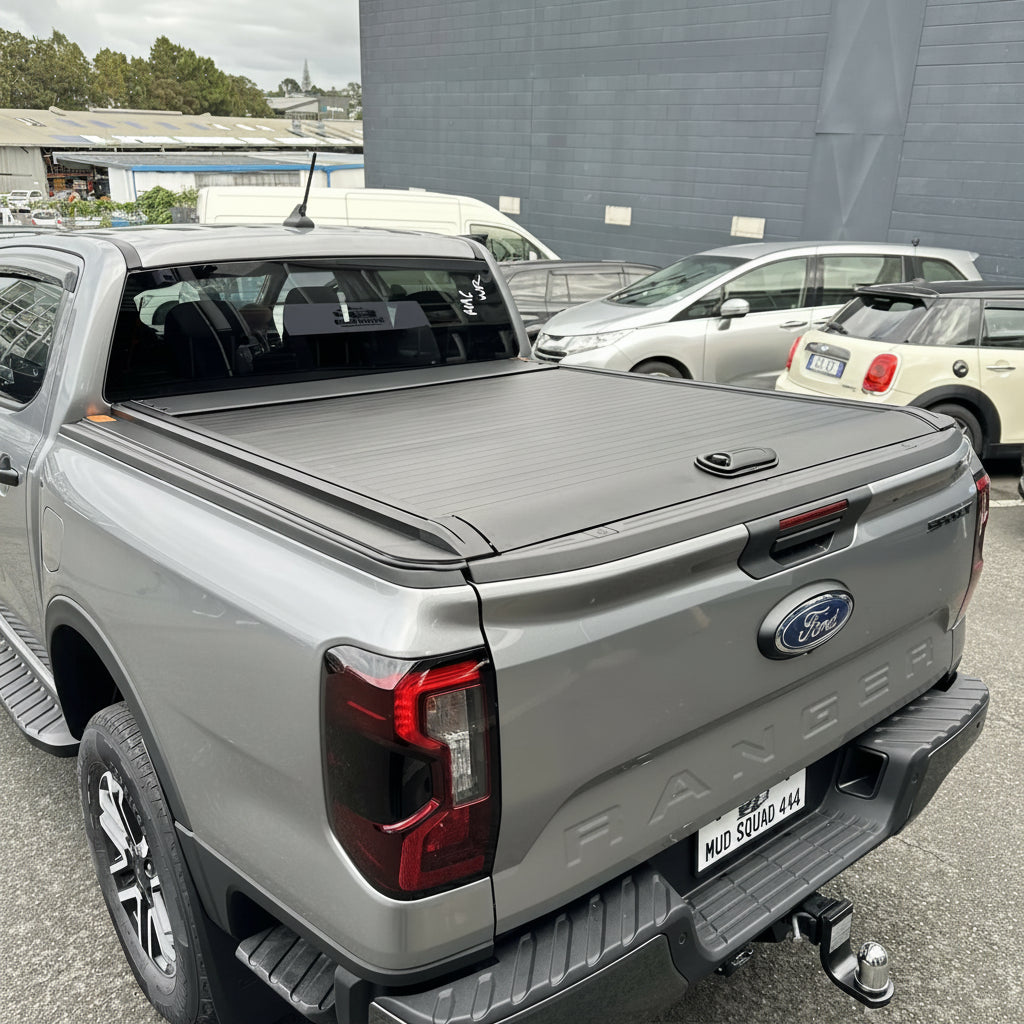 Manual Roller Shutter/Tonneau Cover for Volkswagen Amarok 2023+