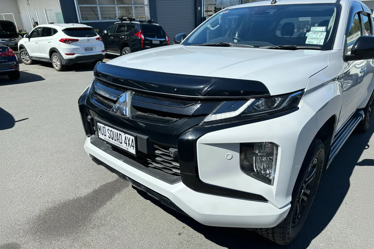 Monsoon and Bonnet Guard Aftermarket Style Mitsubishi Triton 2019-2023 - Door Visor &