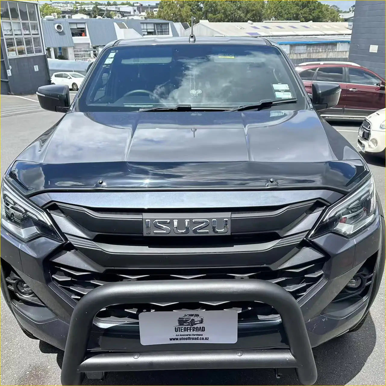 Monsoon and Bonnet Guard Isuzu D-max 2024+ - Door Visor &