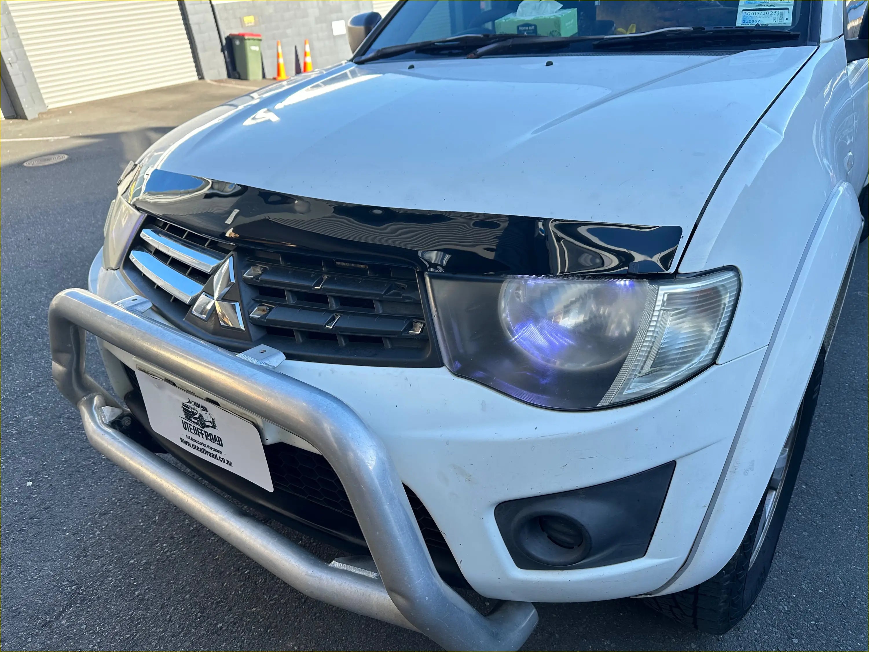 Monsoon and Bonnet Guard Mitsubishi Triton 2005-2015 - Door Visor &