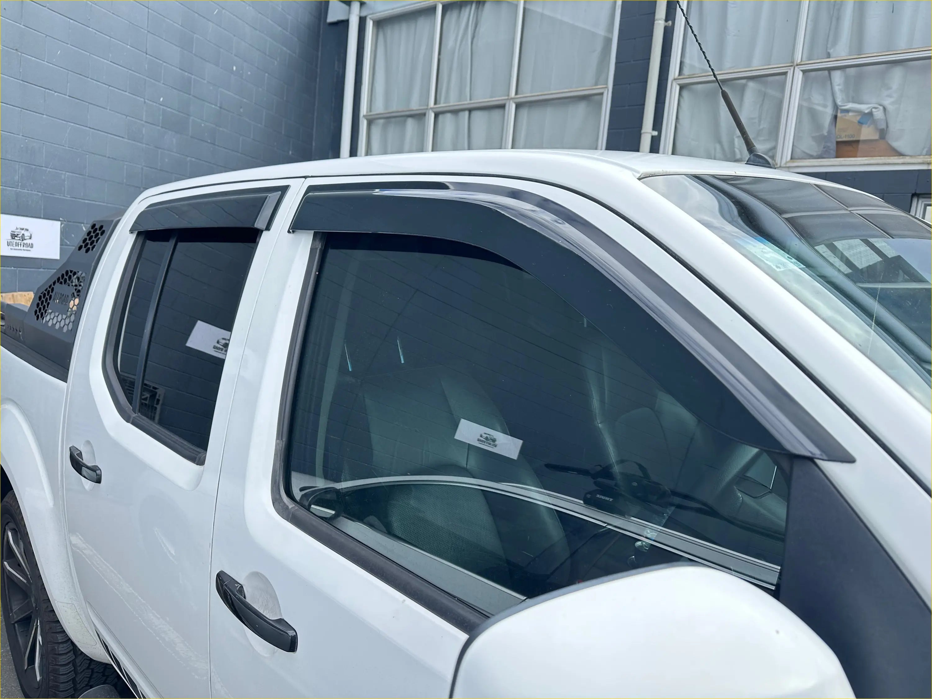 Monsoon and Bonnet Guard Nissan Navara D40 2005-2015 - Door Visor &