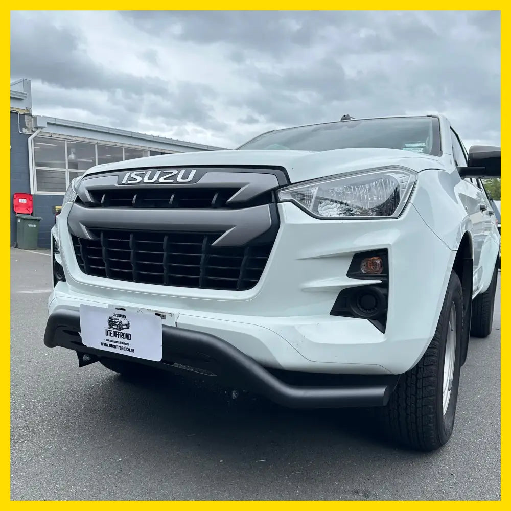Nudge bar (Compatible Front Sensors) Isuzu D-Max 2021-2023 Black Q1