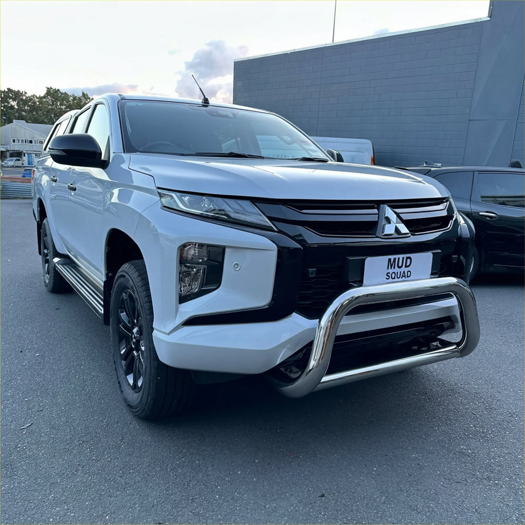 Nudge bar (Compatible Front Sensors) Medium Size Triton 2019-2023