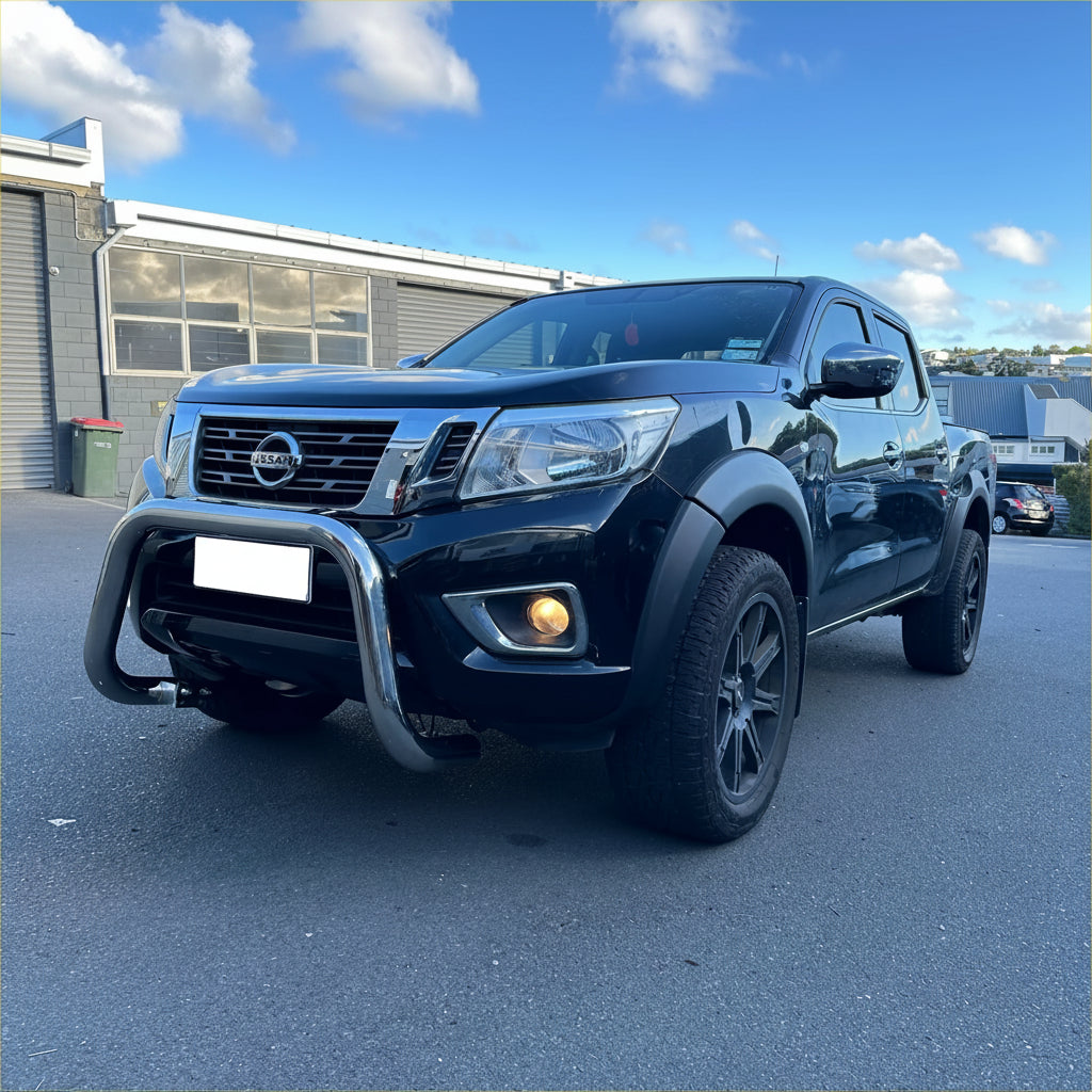 Nudge Bar (Compatible Front Sensors) Nissan Navara NP300 2015-2020