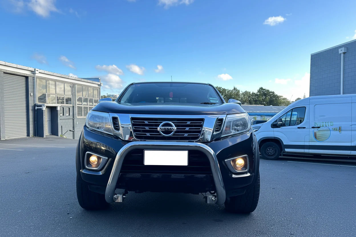 Nudge Bar (Compatible Front Sensors) Nissan Navara NP300 2015-2020