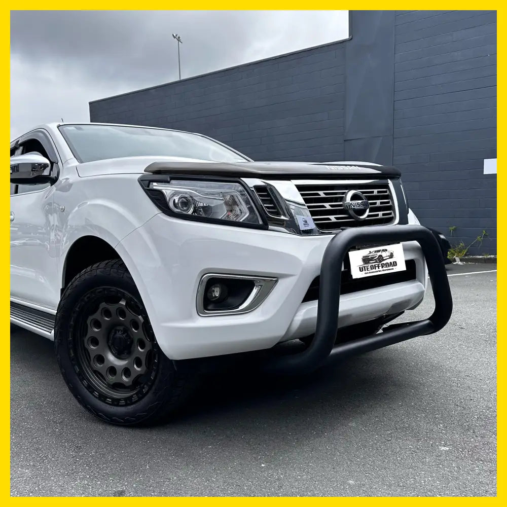 Nudge Bar (Compatible Front Sensors) Nissan Navara NP300 2015-2020