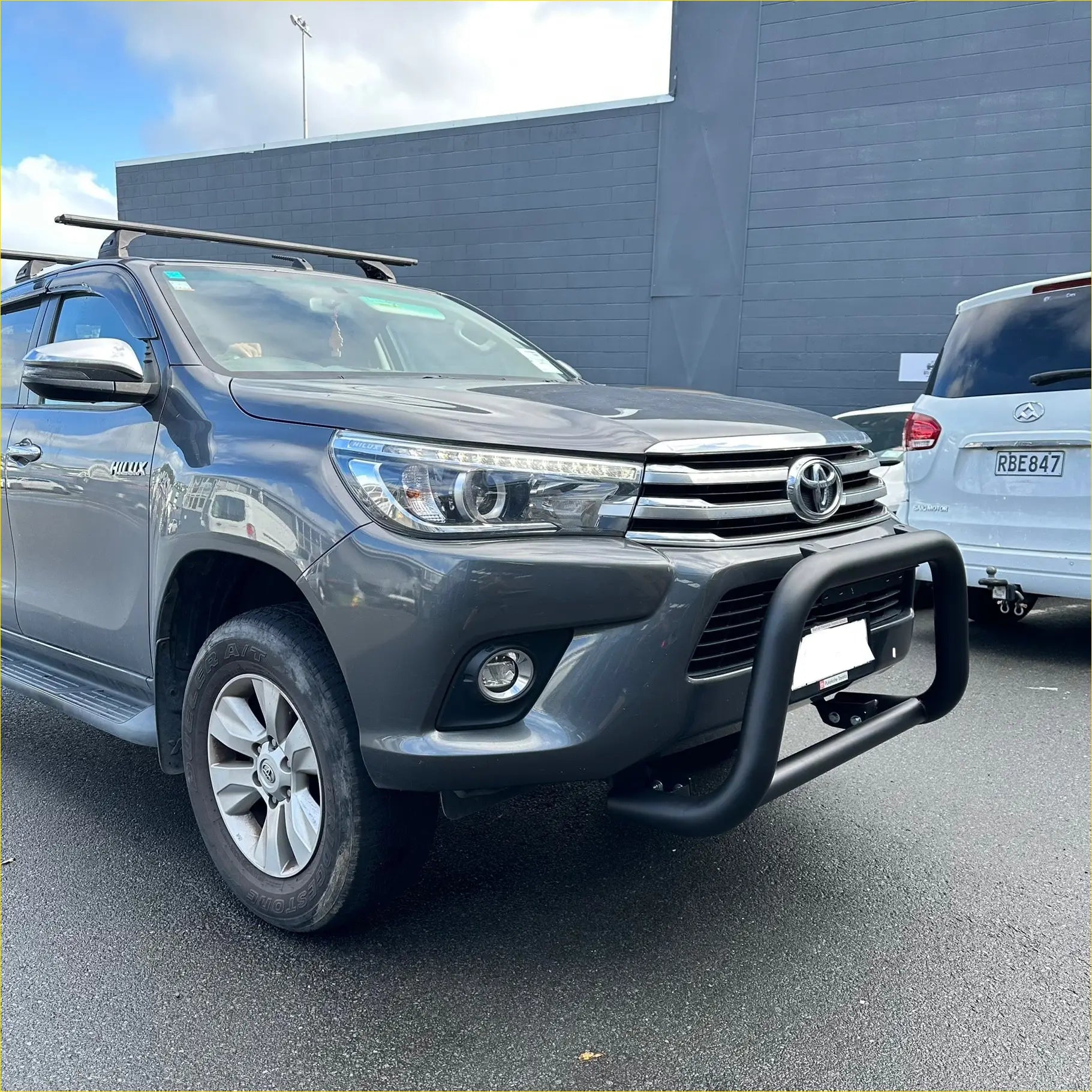Nudge Bar (Compatible Front Sensors) Toyota Hilux 2015-2025 Matte