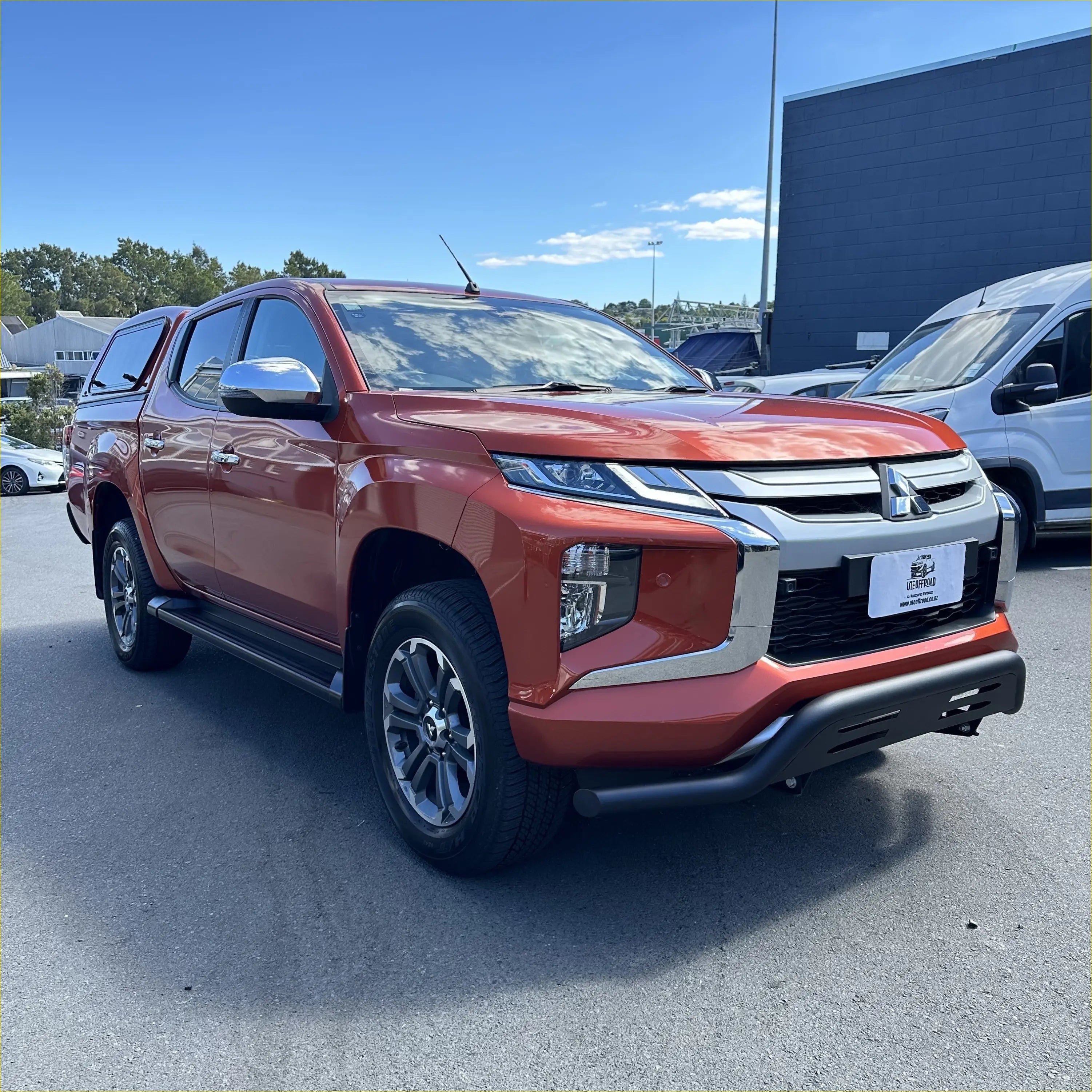 Nudge bar for Mitsubishi Triton 2019-2023 Black Q1