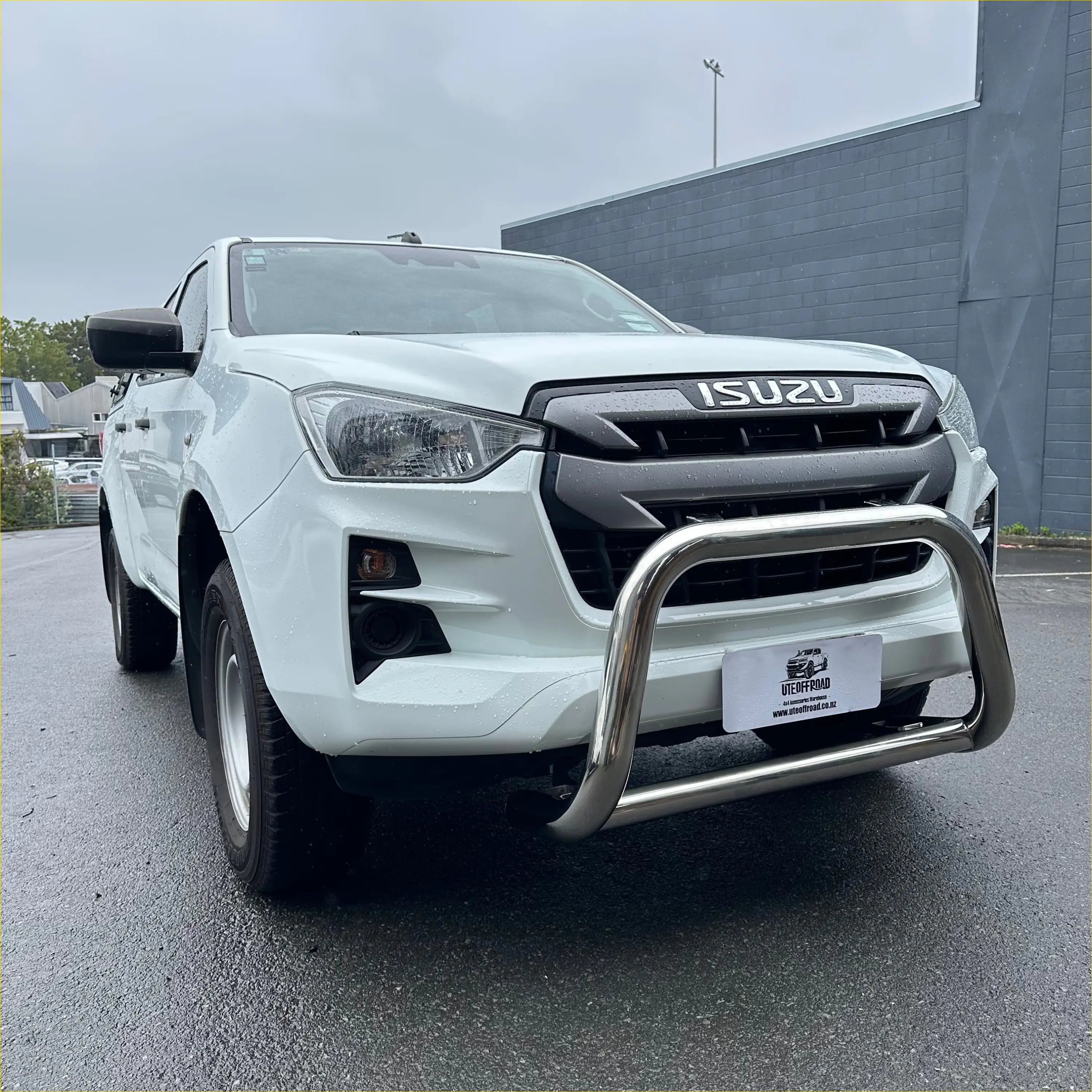 Nudge Bar Isuzu D-Max LS / LX 2021-2023 Chrome