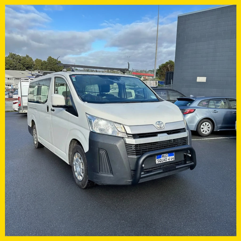 Nudge Bar Toyota Hiace 2019+ Matte Black