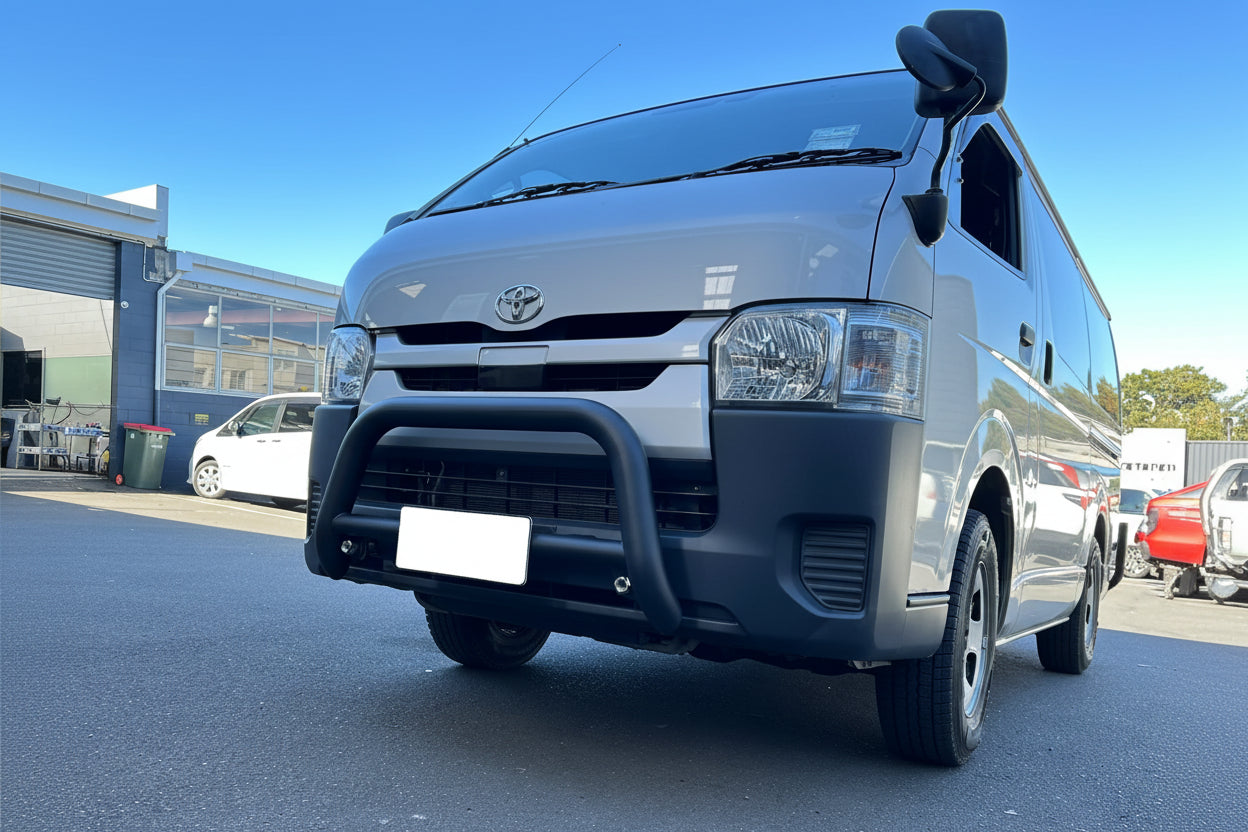Nudge Bar Toyota Hiace Narrow Body 2005-2019 Matte Black