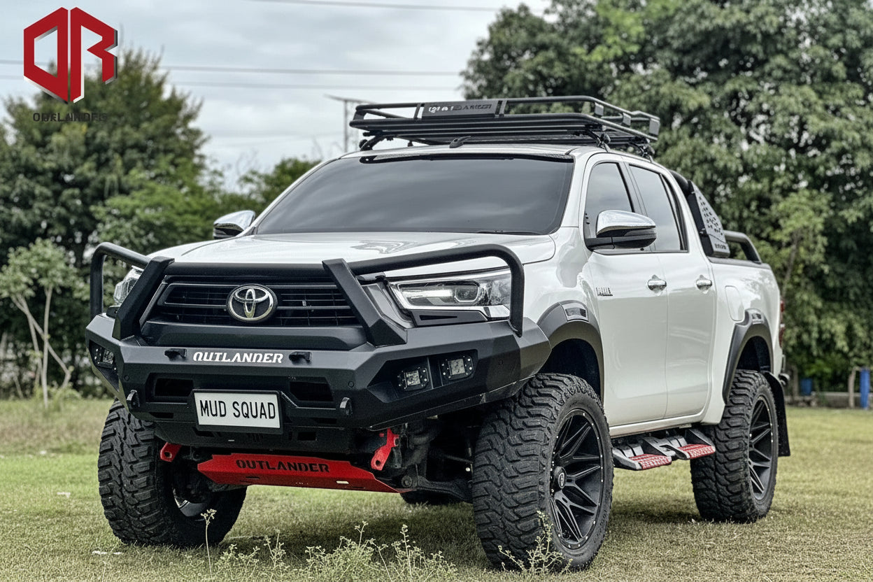 Outlander 4x4 Toyota Hilux 2020 - 2025 Bull Bar | Loop