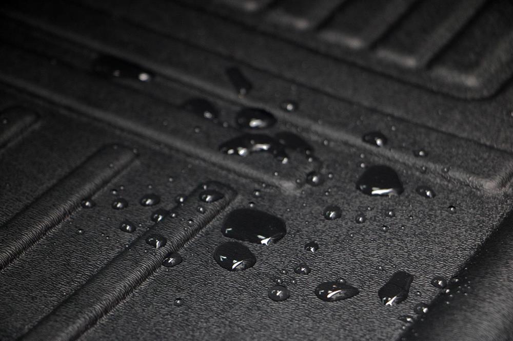 Premium Deep Dish Floor Liners for Volkswagen Amarok Single Cab 2017-2022