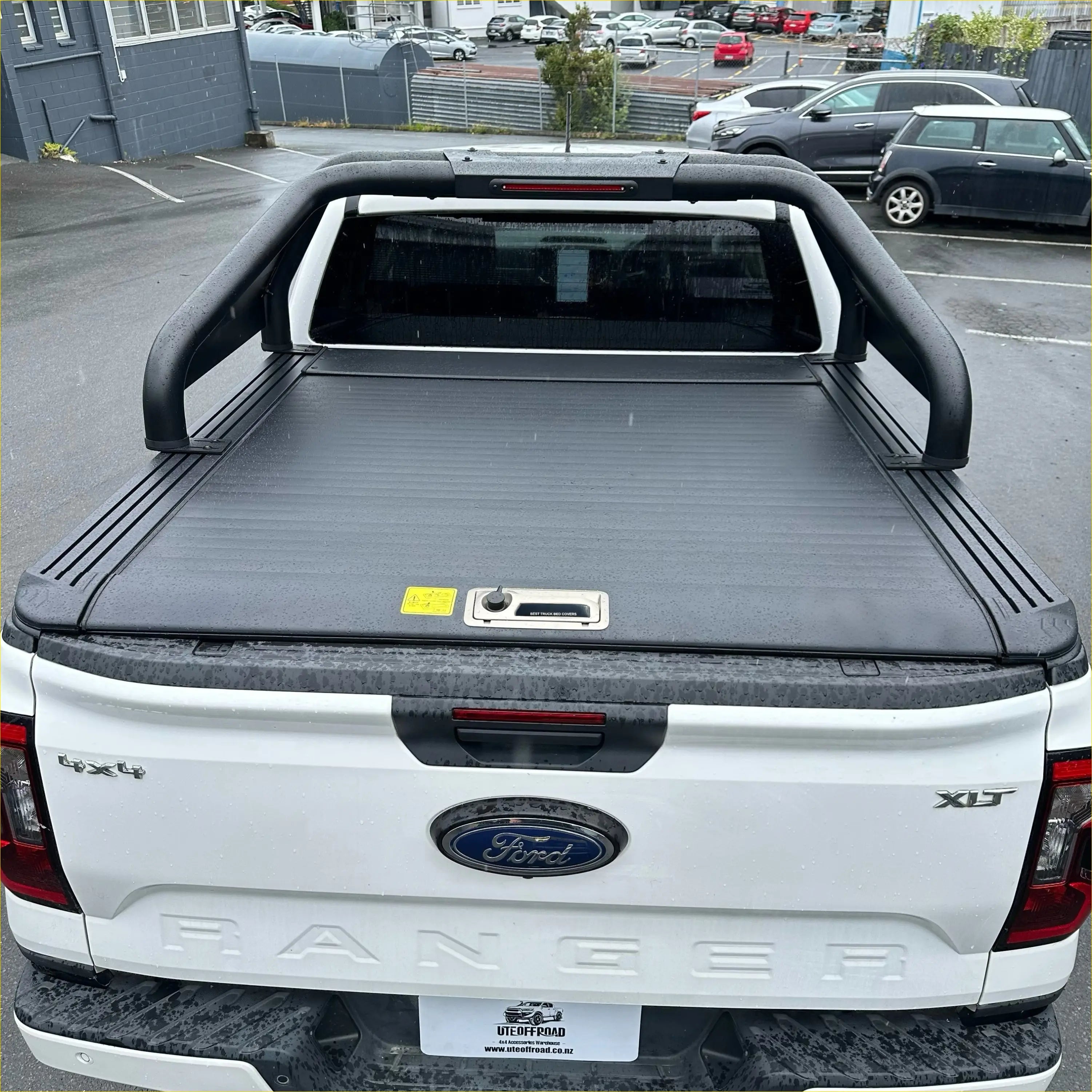 Roll Bar T20 and Manual Roller Shutter for Ford Ranger 2022+ Free