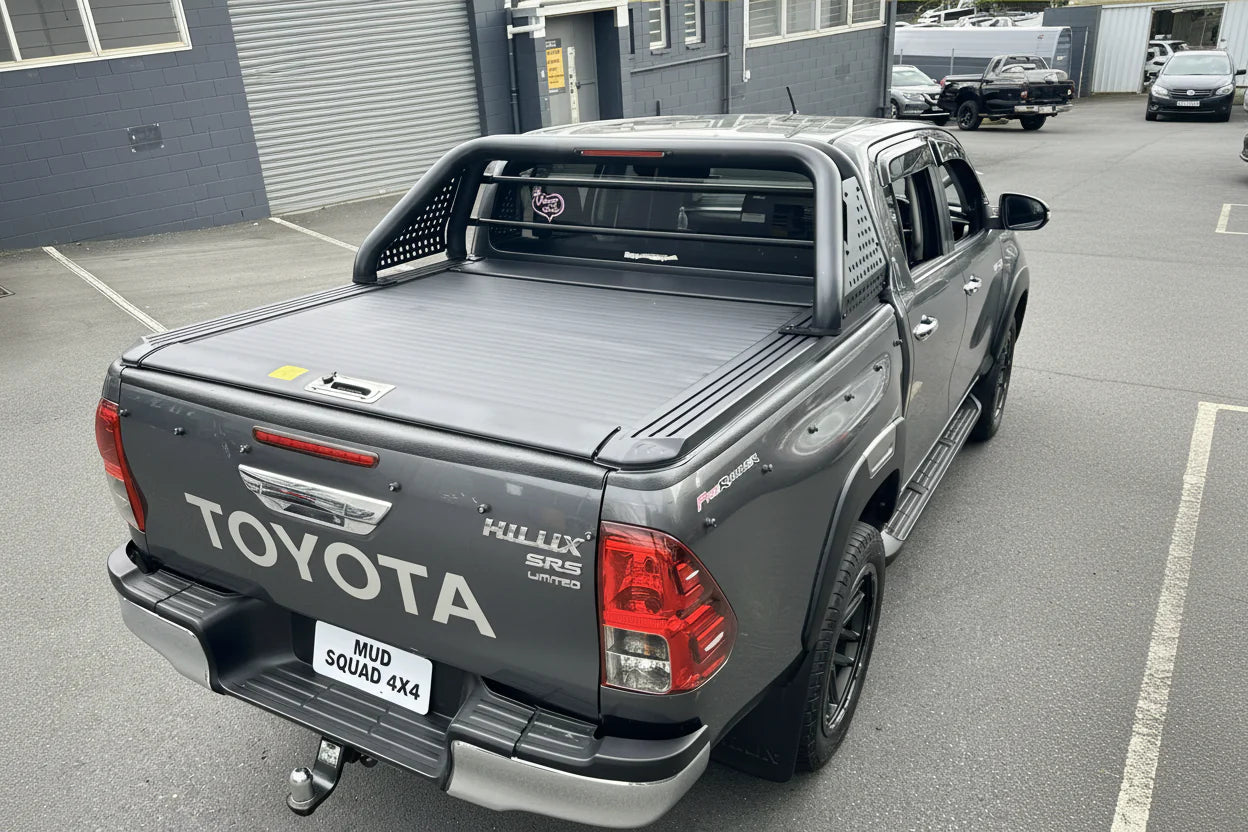 Ruggedized Manual Roller Shutter/Tonneau Cover for Toyota Hilux - Shutter
