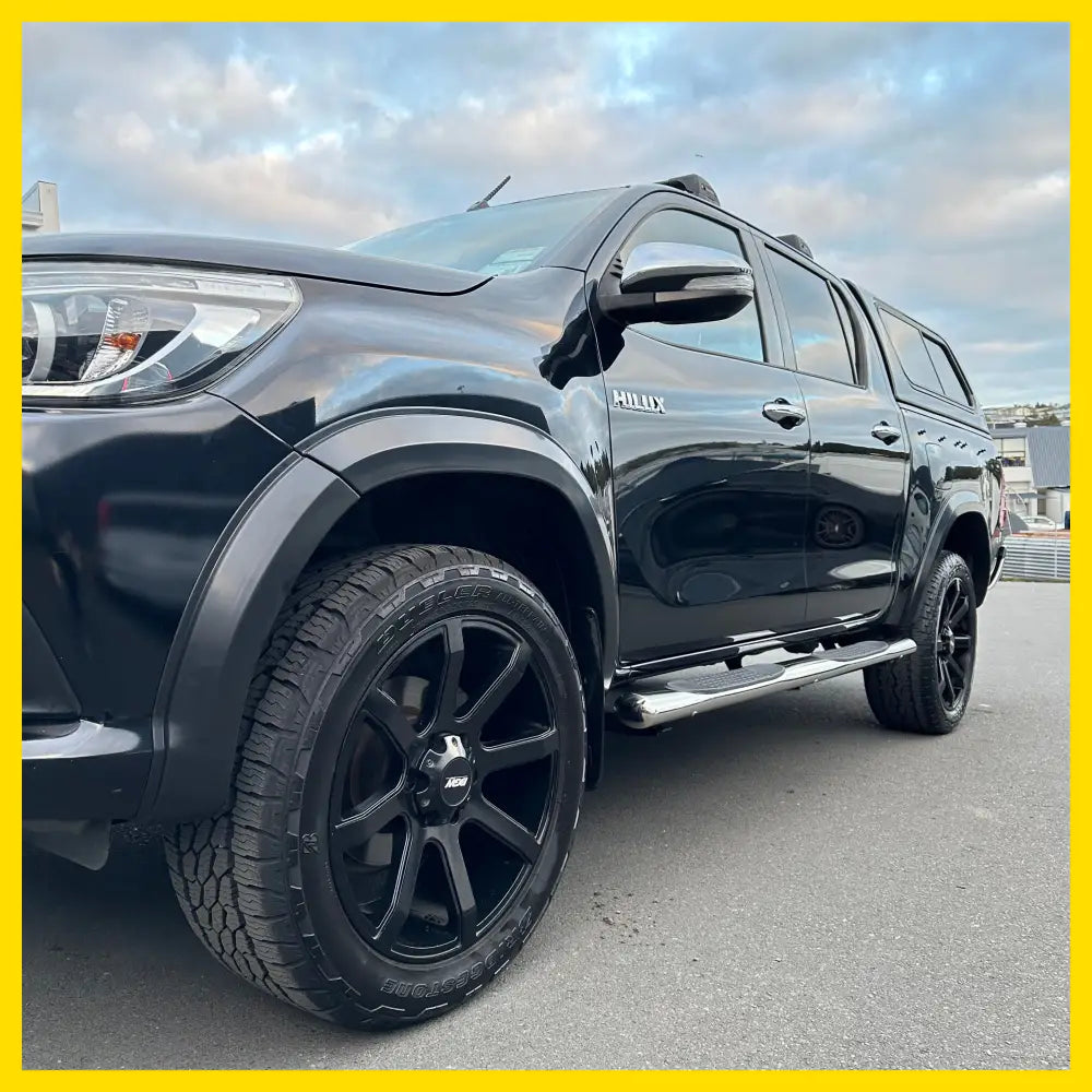 Running Board 4 inch Oval Tube Stainless Steel Hilux Revo