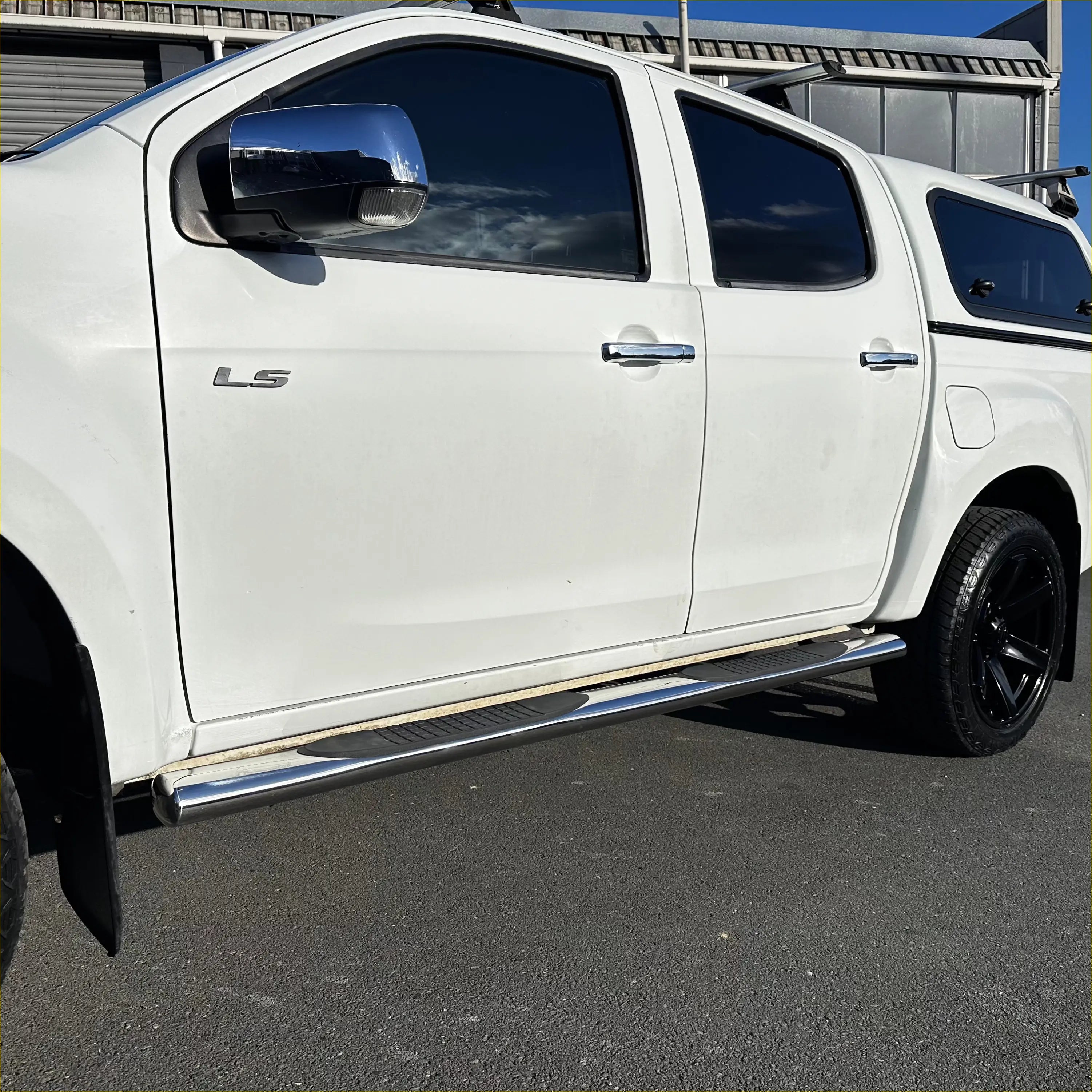 Running Board 4 inch Oval Tube Stainless Steel Hilux Vigo 2005-2015
