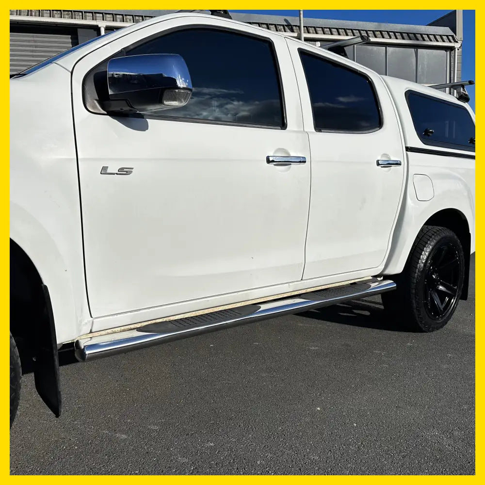 Running Board 4 inch Oval Tube Stainless Steel Navara 2015-2025