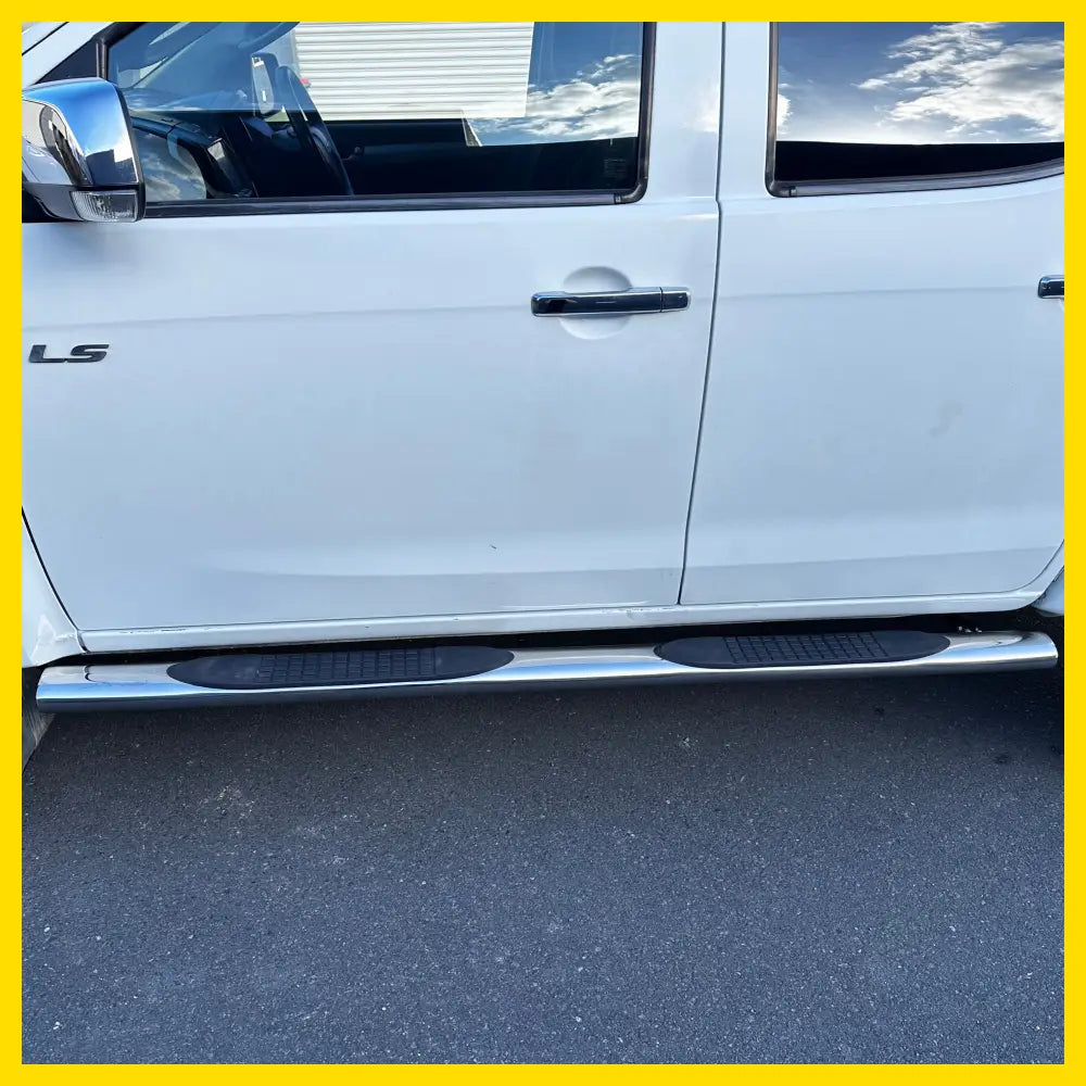 Running Board 4 inch Oval Tube Stainless Steel Navara 2015-2025