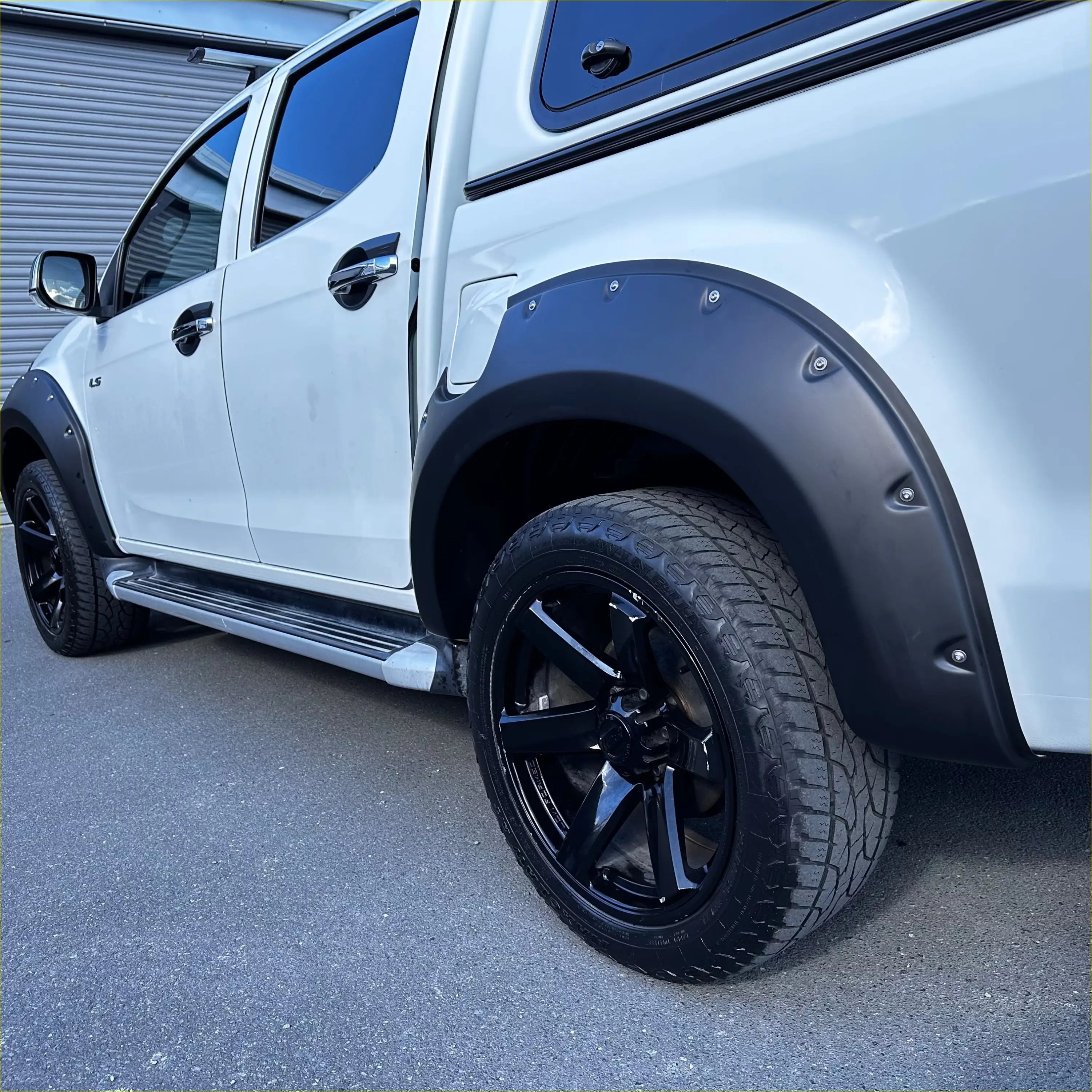 Side Step Running Board OEM Style Colorado 2012-2020 Double Cab