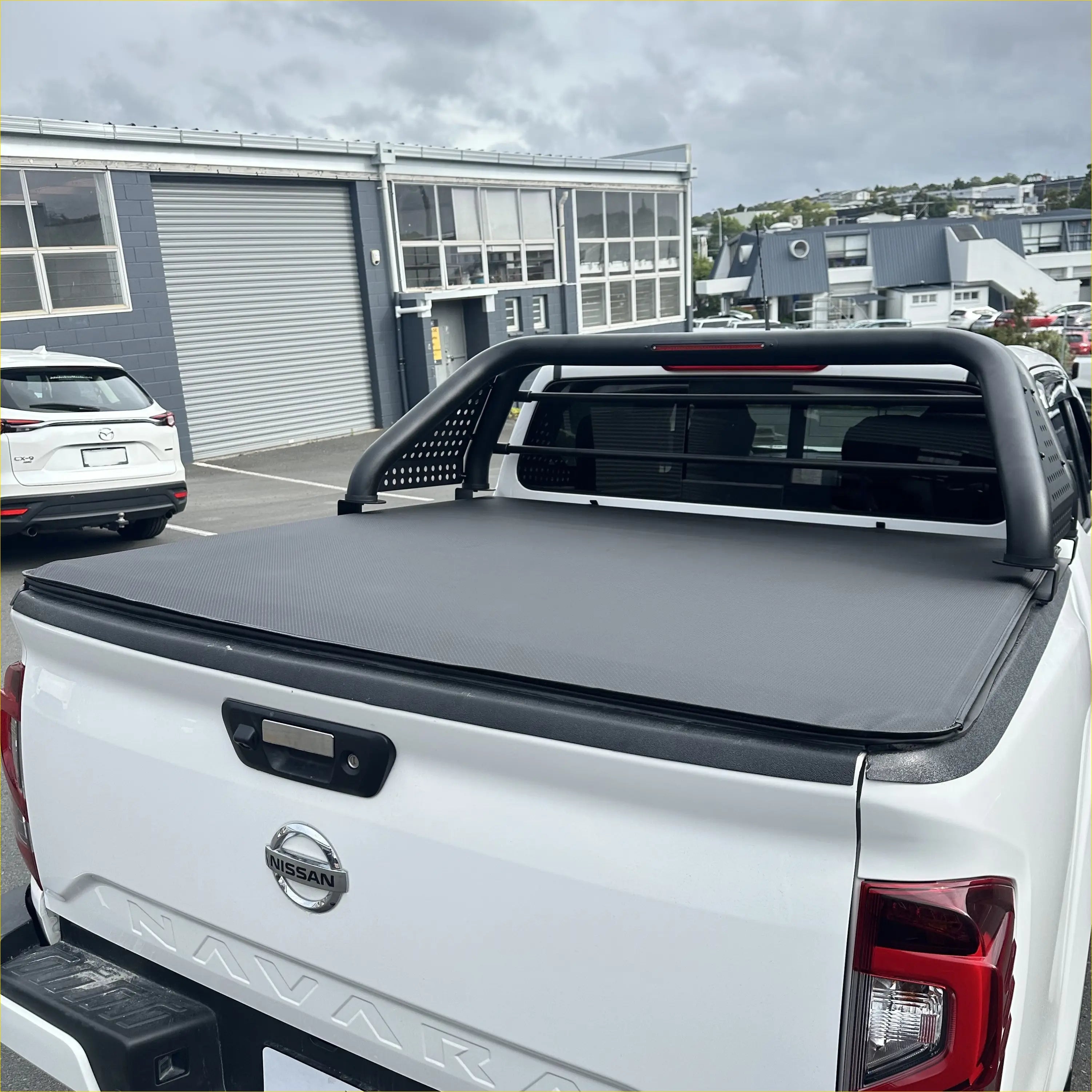 Soft Tonneau Cover for Nissan Navara NP300 2015-2020/Navara 2021+