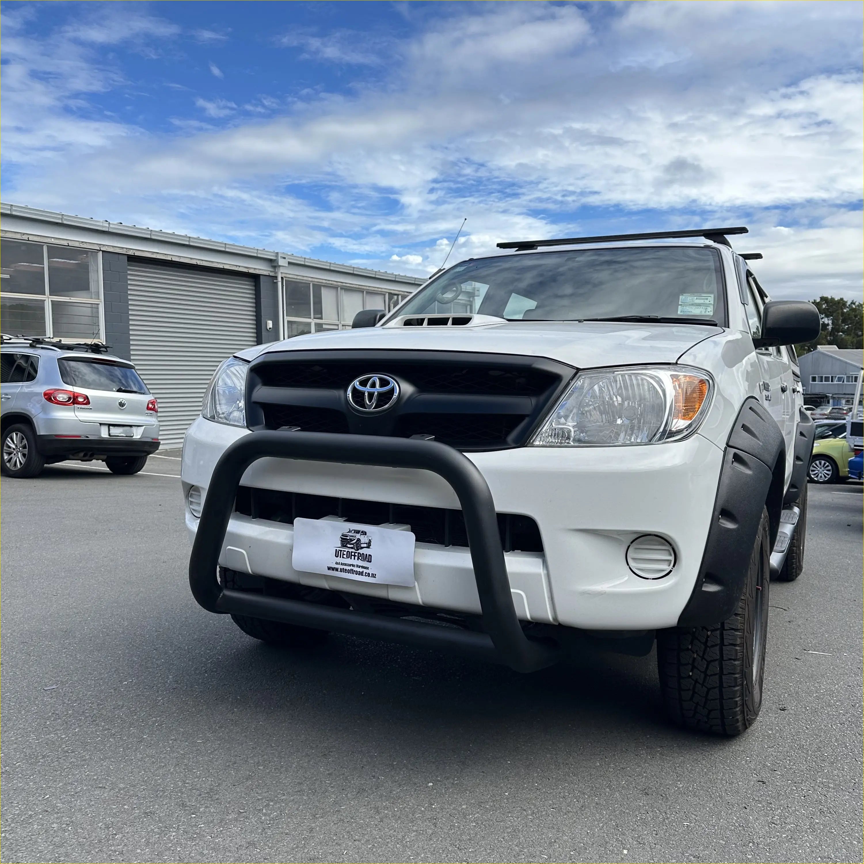 Stainless Steel Nudge Bar Toyota Hilux 2005-2015 Matte Black