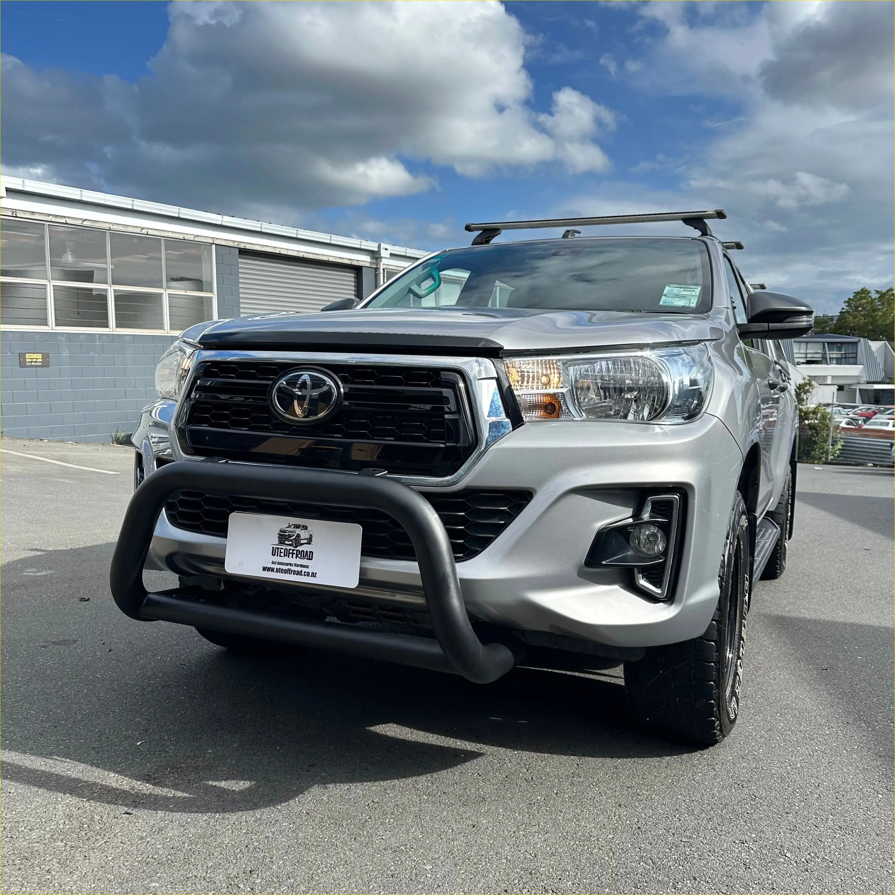 Stainless Steel Nudge Bar Toyota Hilux 2018-2020 Medium Size Matte