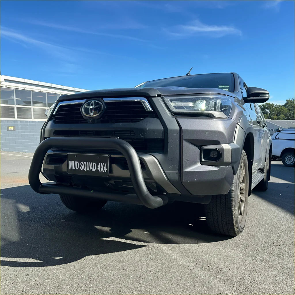 Stainless Steel Nudge Bar Toyota Hilux 2021-2025 Medium