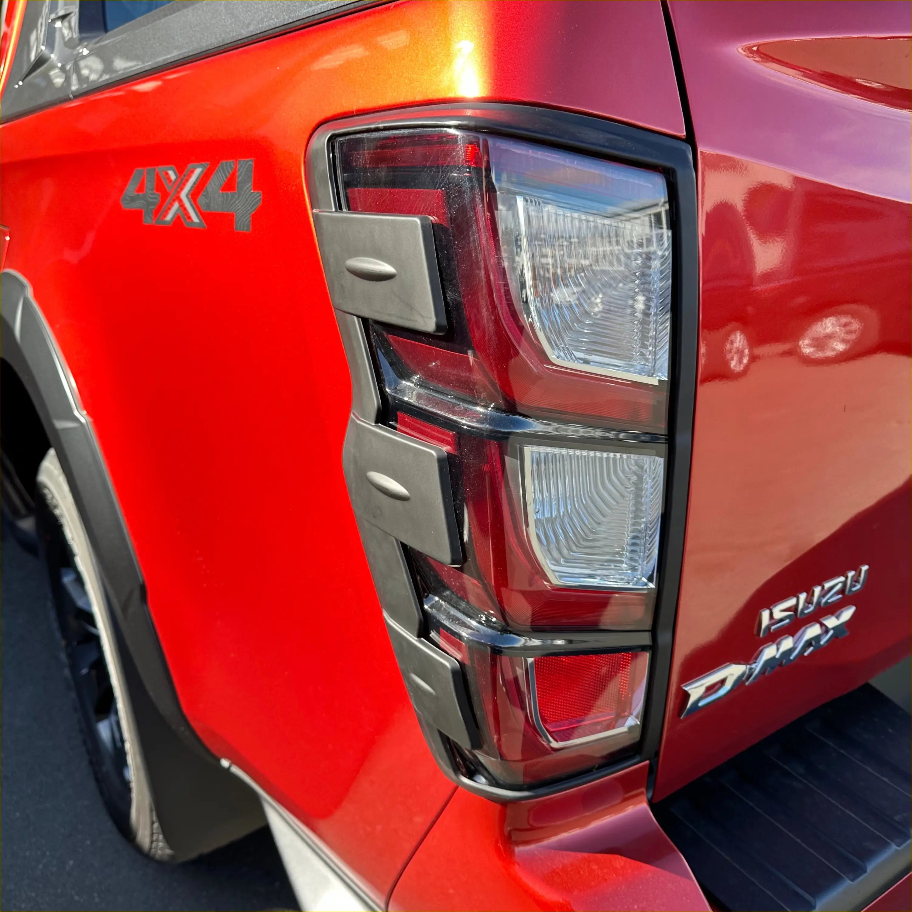 Taillight Covers Isuzu D-Max 2024+ Matte black - Plastic Trim